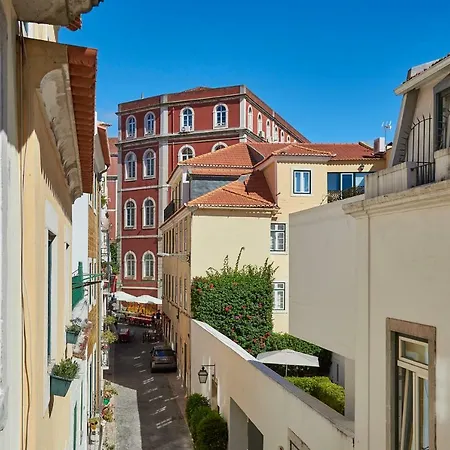 Duque In Chiado